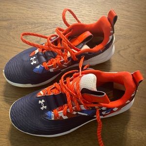 Boys 4Y UA baseball cleats